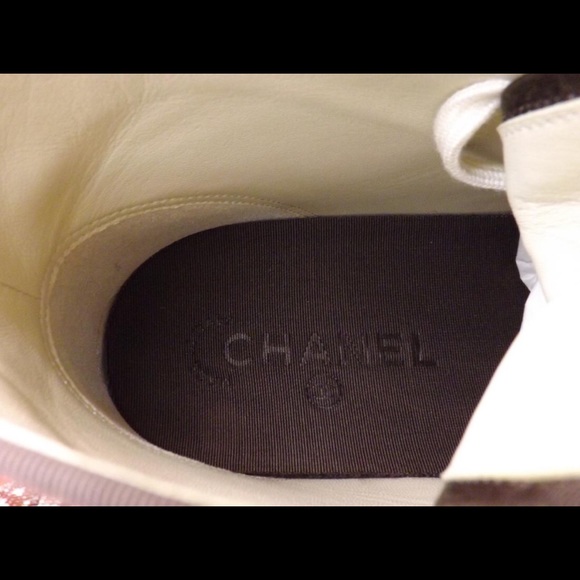 NIB CHANEL GREEN BROWN PYTHON LEATHER HI SNEAKERS - Picture 8 of 8